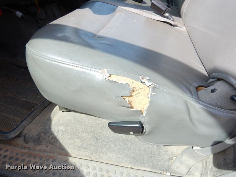 image for item KC9135 2005 Ford F450 Super Duty XL  utility / service truck