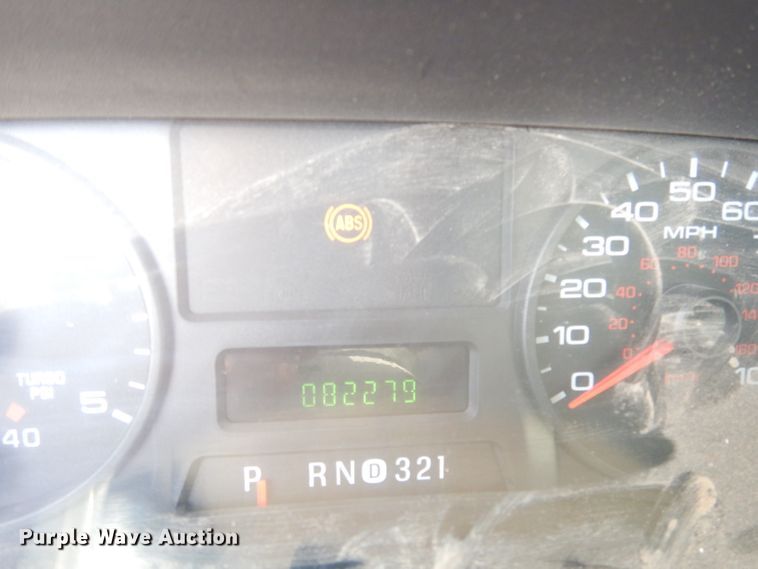 image for item KC9135 2005 Ford F450 Super Duty XL  utility / service truck