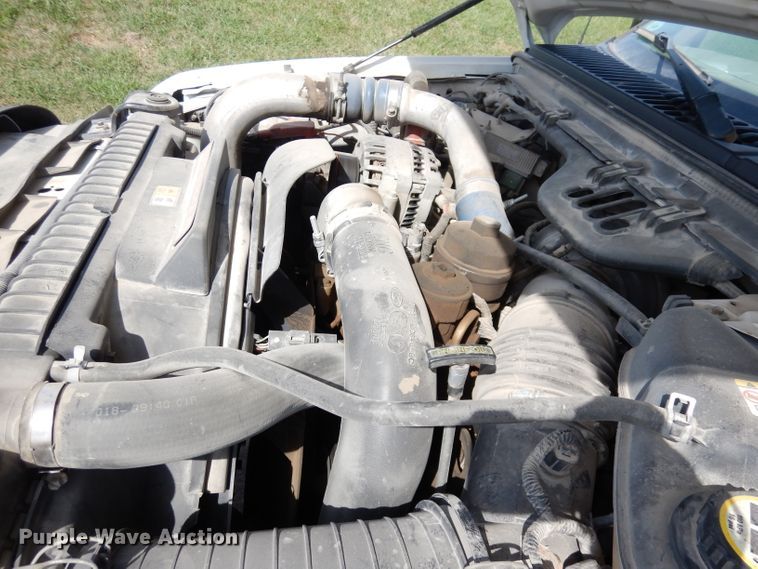 image for item KC9135 2005 Ford F450 Super Duty XL  utility / service truck