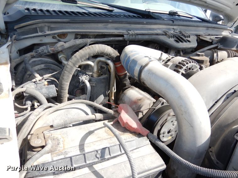 image for item KC9135 2005 Ford F450 Super Duty XL  utility / service truck