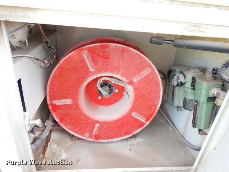 image for item KC9135 2005 Ford F450 Super Duty XL  utility / service truck