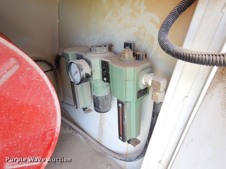 image for item KC9135 2005 Ford F450 Super Duty XL  utility / service truck