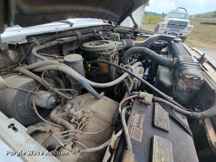 image for item KD9445 1993 Ford F350  bucket truck