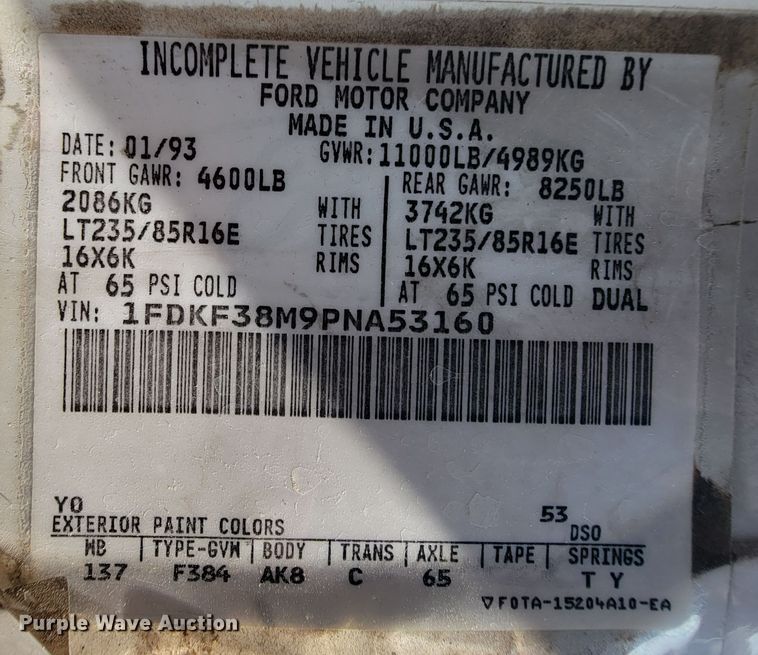 image for item KD9445 1993 Ford F350  bucket truck