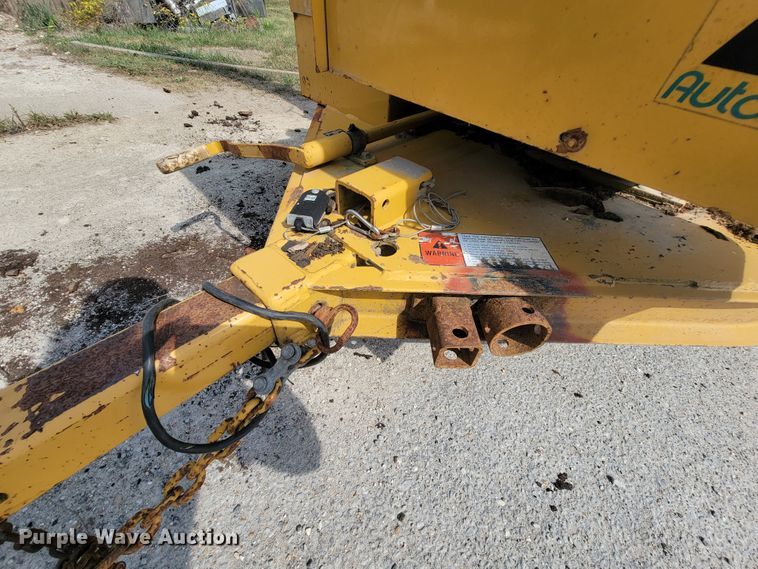 image for item KD9446 1996 Vermeer BC935  wood chipper