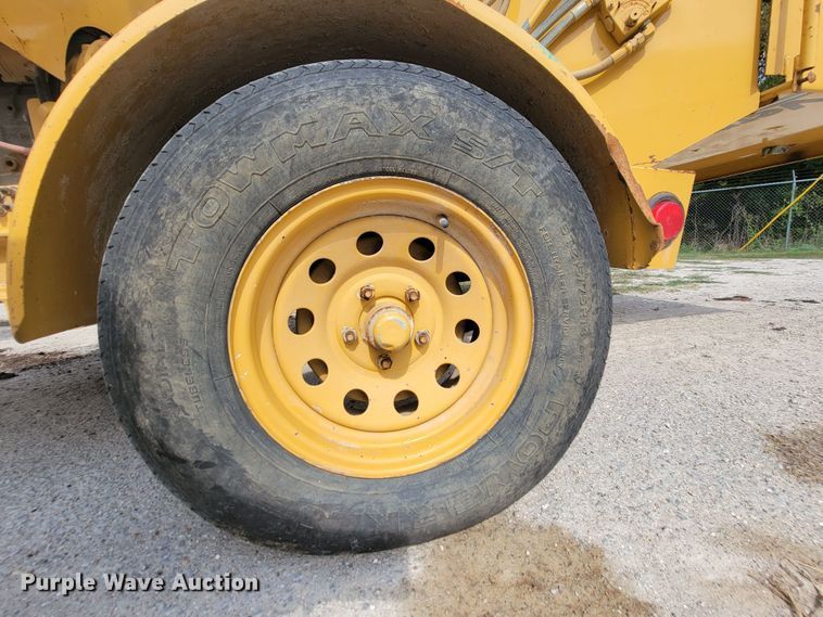 image for item KD9446 1996 Vermeer BC935  wood chipper