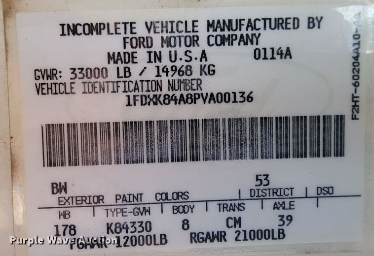 image for item KD9447 1993 Ford F800  digger derrick truck