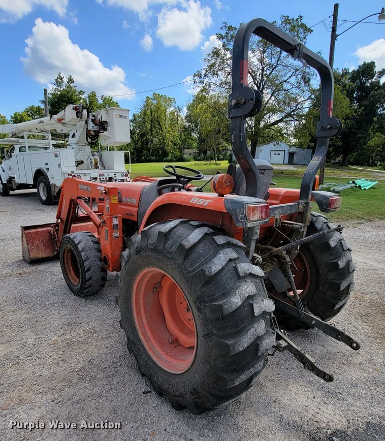 image for item KD9477 Kubota L3830D  tractor