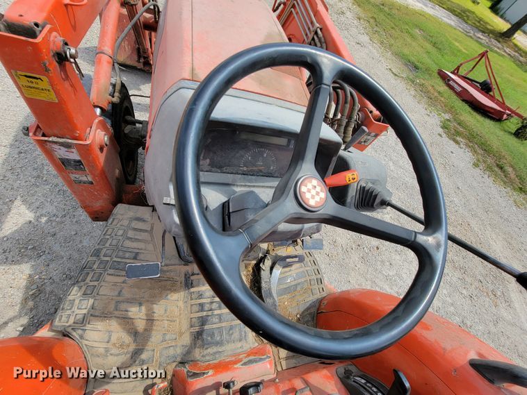 image for item KD9477 Kubota L3830D  tractor