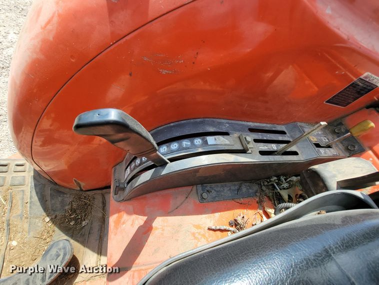 image for item KD9477 Kubota L3830D  tractor