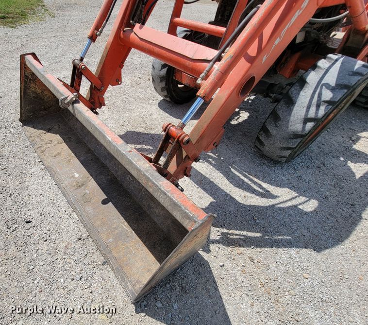 image for item KD9477 Kubota L3830D  tractor