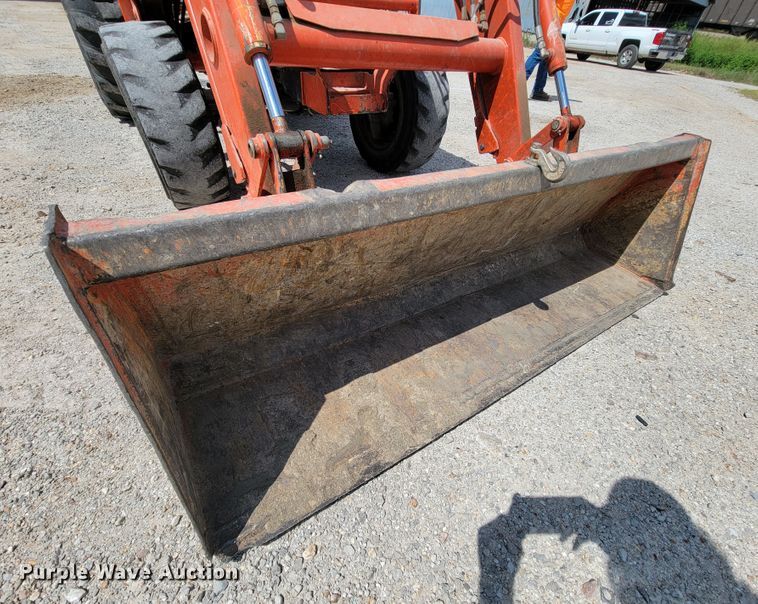 image for item KD9477 Kubota L3830D  tractor