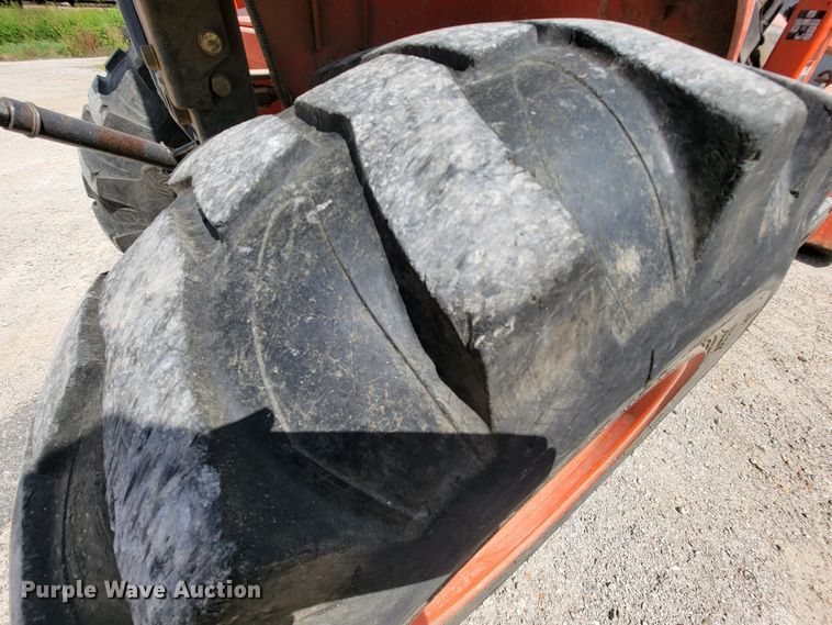 image for item KD9477 Kubota L3830D  tractor