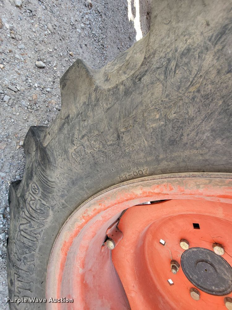 image for item KD9477 Kubota L3830D  tractor