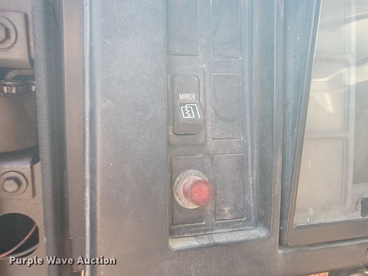 image for item KD9489 1995 International 4700  dump truck