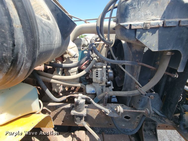 image for item KD9489 1995 International 4700  dump truck