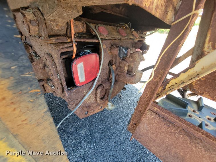 image for item KD9489 1995 International 4700  dump truck