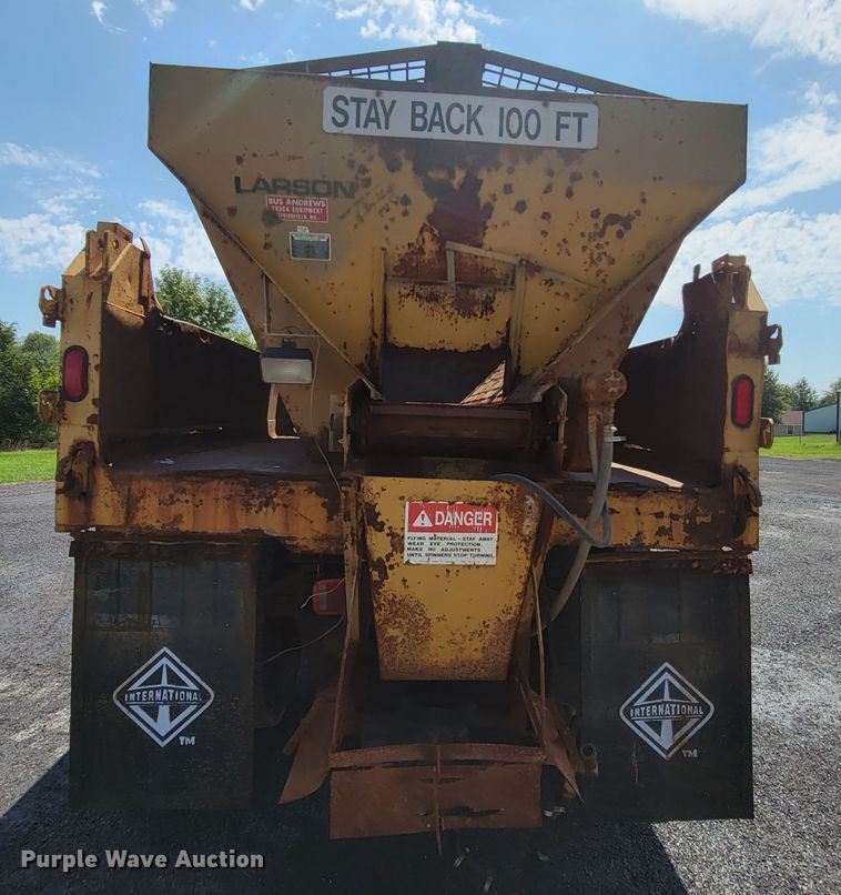 image for item KD9489 1995 International 4700  dump truck