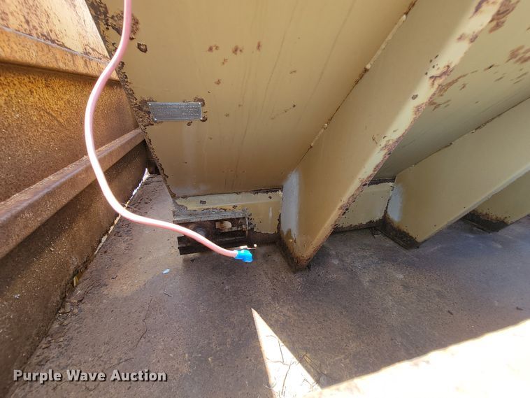 image for item KD9489 1995 International 4700  dump truck