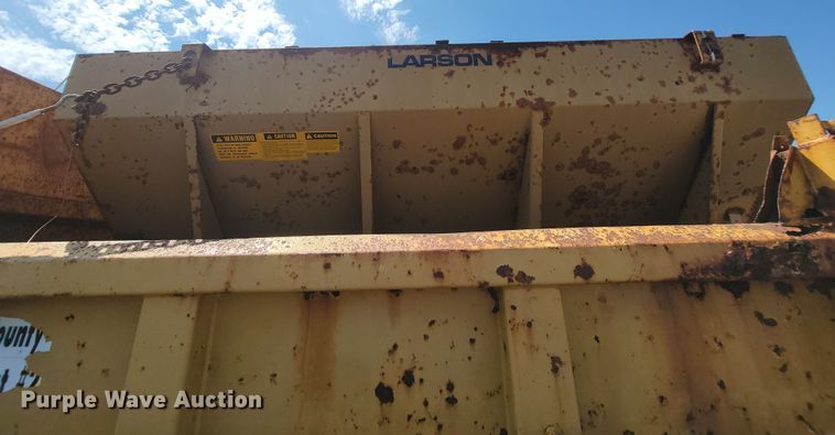 image for item KD9489 1995 International 4700  dump truck