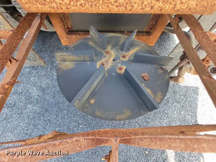 image for item KD9489 1995 International 4700  dump truck