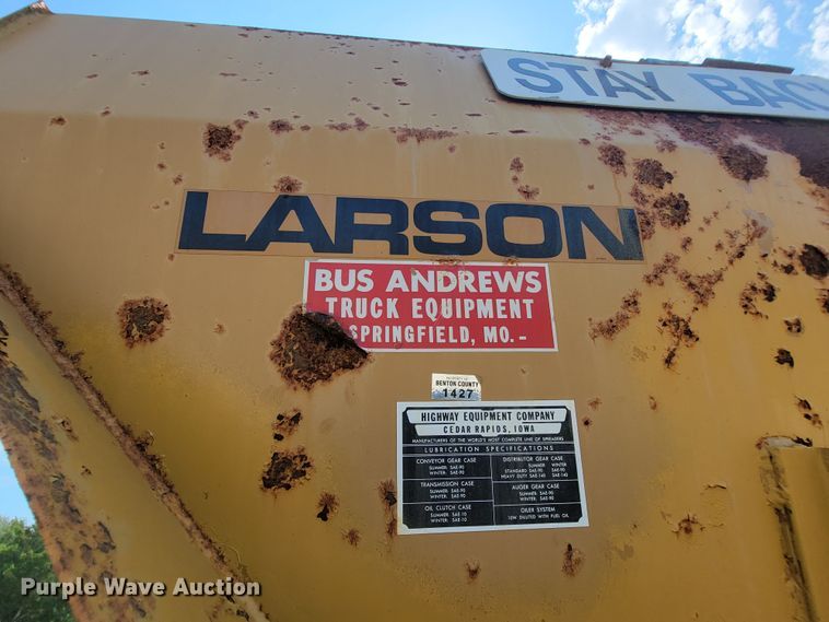 image for item KD9489 1995 International 4700  dump truck