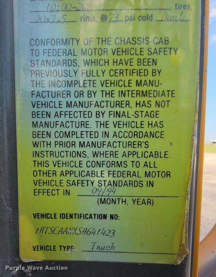 image for item KD9489 1995 International 4700  dump truck