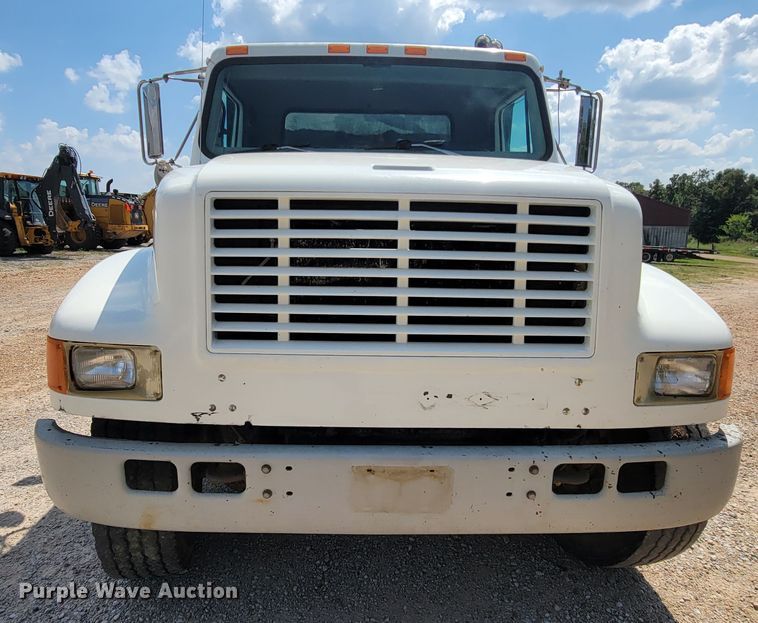 image for item KD9490 1996 International 4900  dump truck