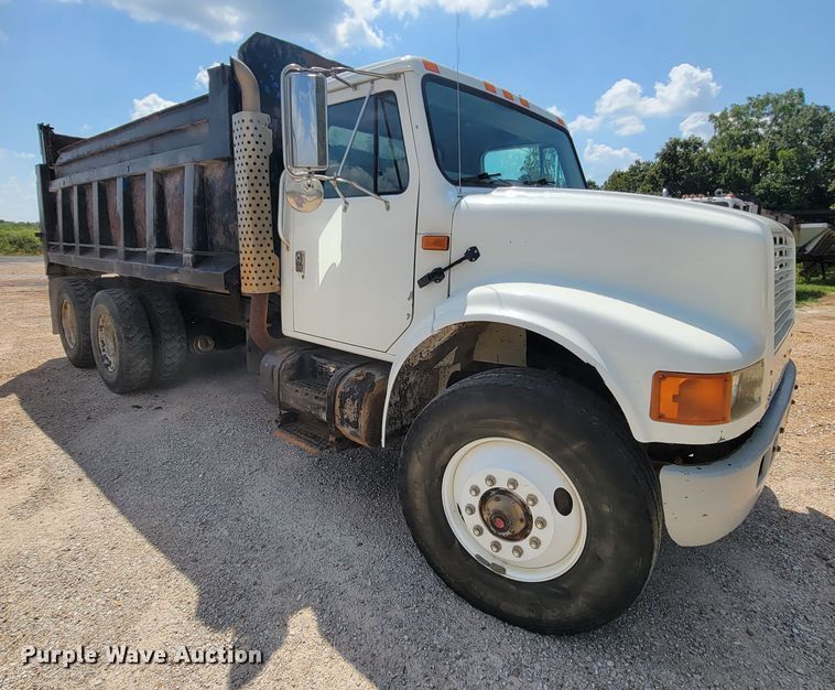 image for item KD9490 1996 International 4900  dump truck