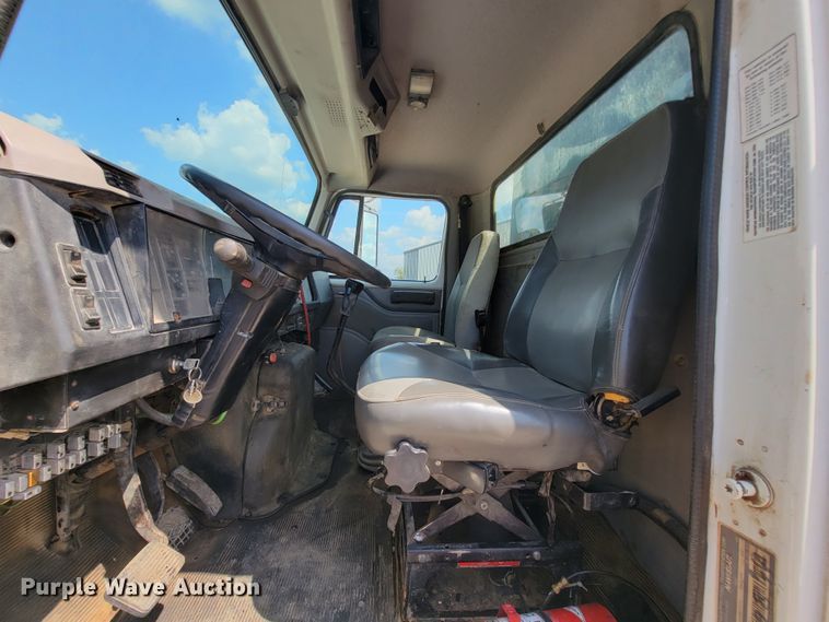 image for item KD9490 1996 International 4900  dump truck