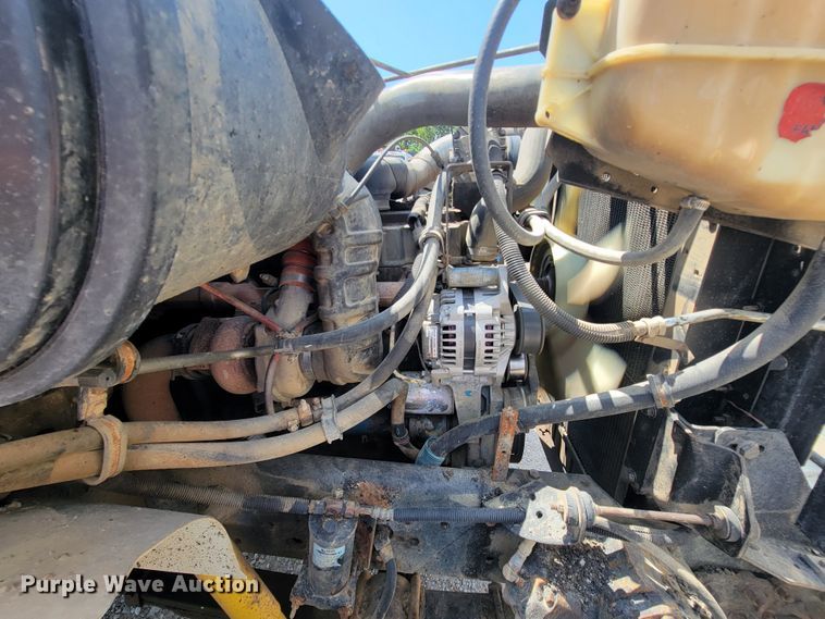 image for item KD9490 1996 International 4900  dump truck