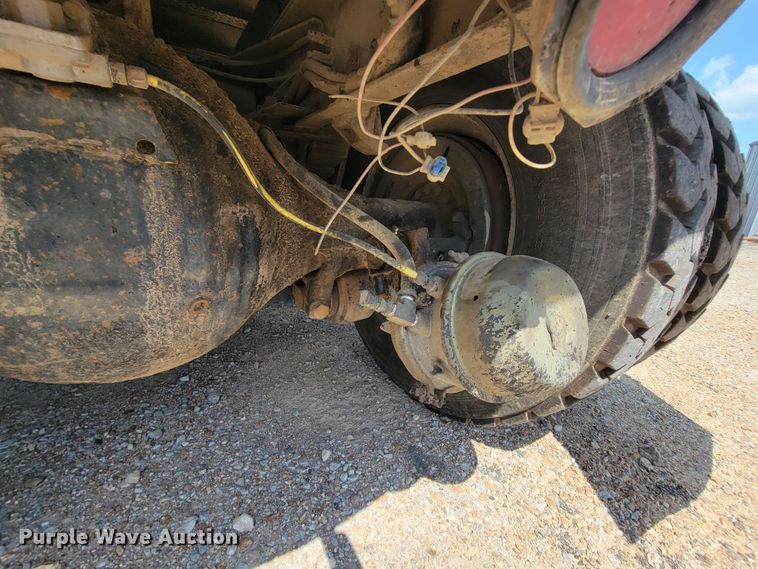 image for item KD9490 1996 International 4900  dump truck