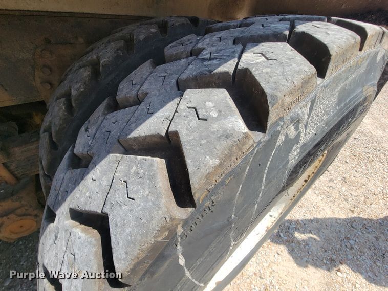 image for item KD9490 1996 International 4900  dump truck