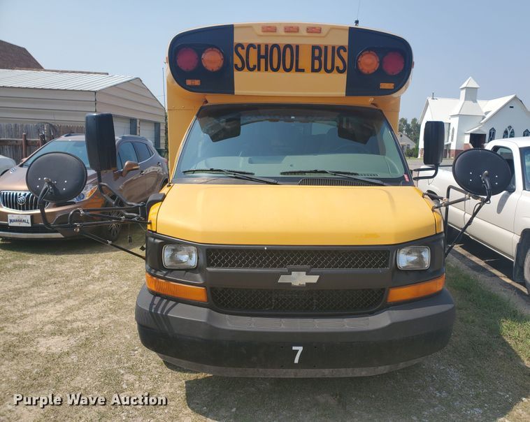 image for item KK9328 2009 Chevrolet Blue Bird  school bus