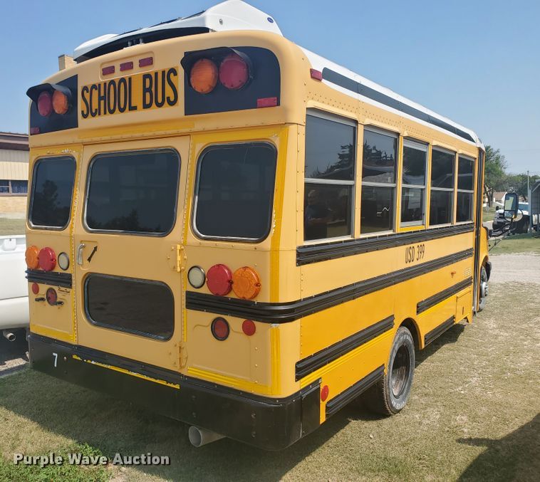 image for item KK9328 2009 Chevrolet Blue Bird  school bus