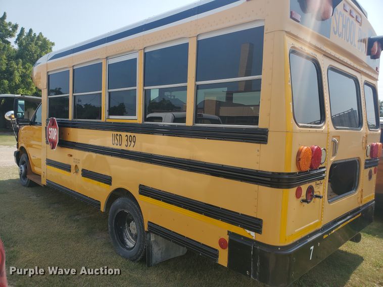 image for item KK9328 2009 Chevrolet Blue Bird  school bus