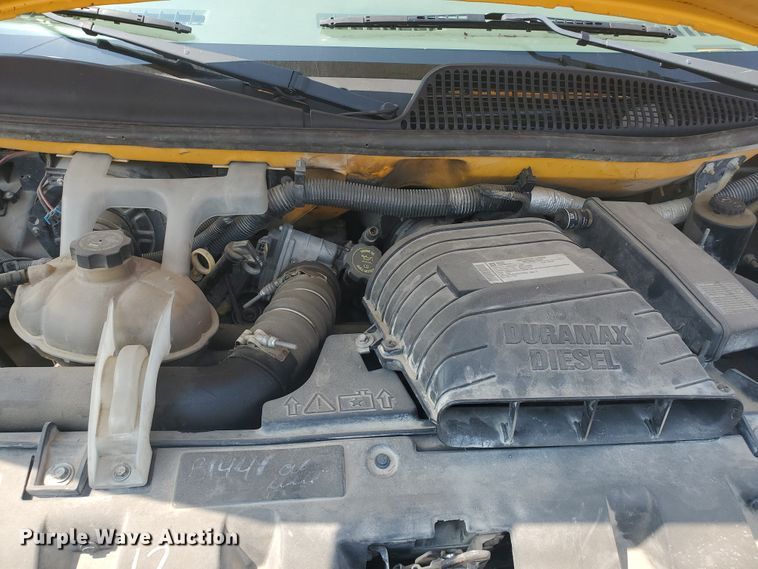 image for item KK9328 2009 Chevrolet Blue Bird  school bus