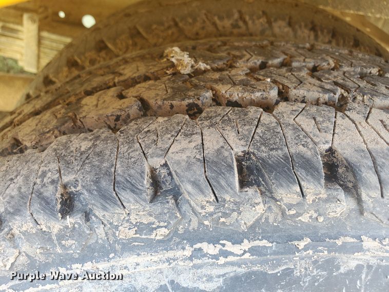 image for item KK9328 2009 Chevrolet Blue Bird  school bus