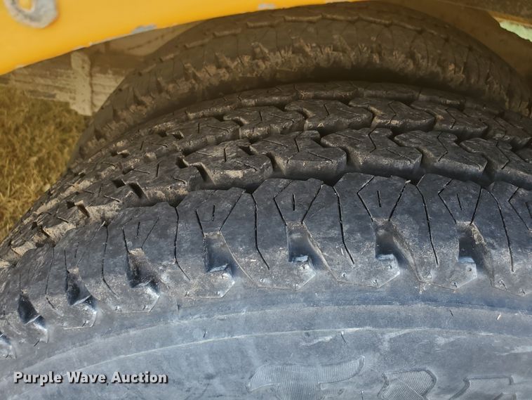 image for item KK9328 2009 Chevrolet Blue Bird  school bus