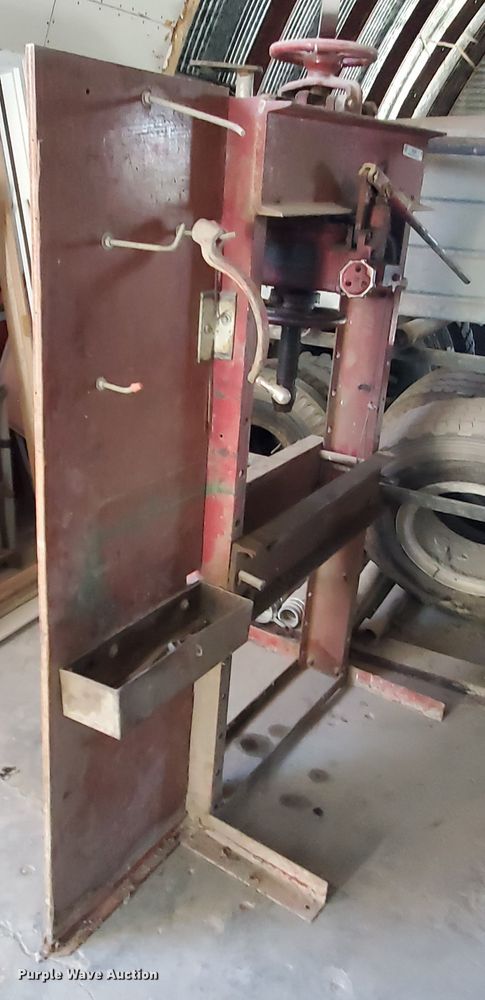 image for item KK9355 Dake 50H  hydraulic press