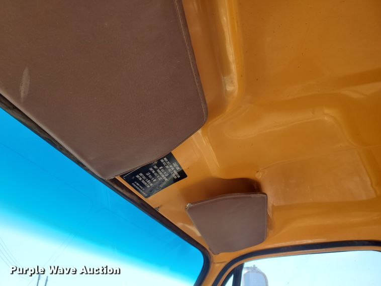 image for item KK9374 1976 Chevrolet C50  winch truck