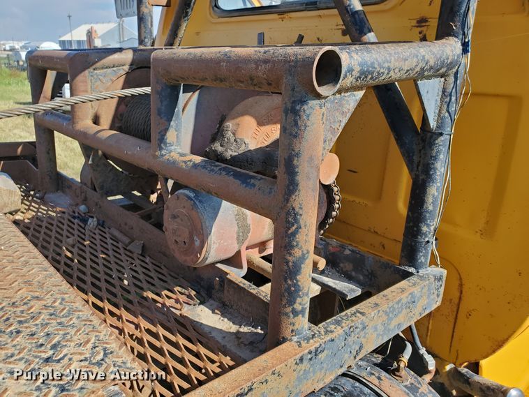 image for item KK9374 1976 Chevrolet C50  winch truck