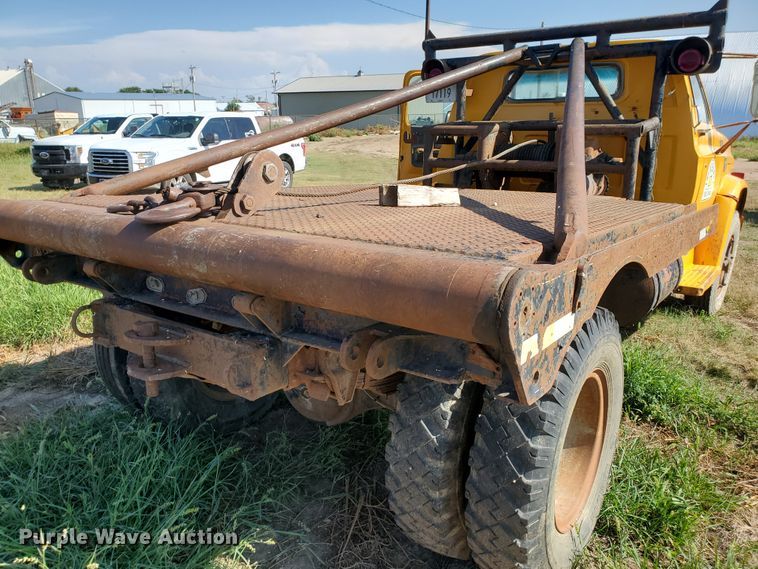 image for item KK9374 1976 Chevrolet C50  winch truck