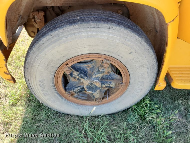 image for item KK9374 1976 Chevrolet C50  winch truck