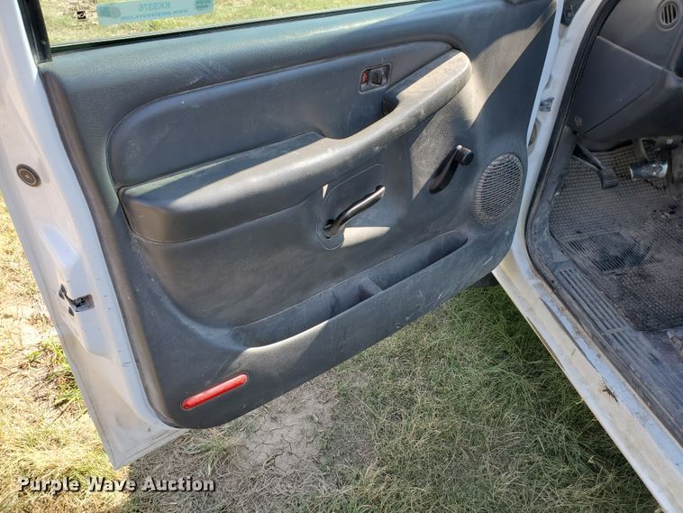 image for item KK9376 2006 Chevrolet Silverado 1500  pickup truck