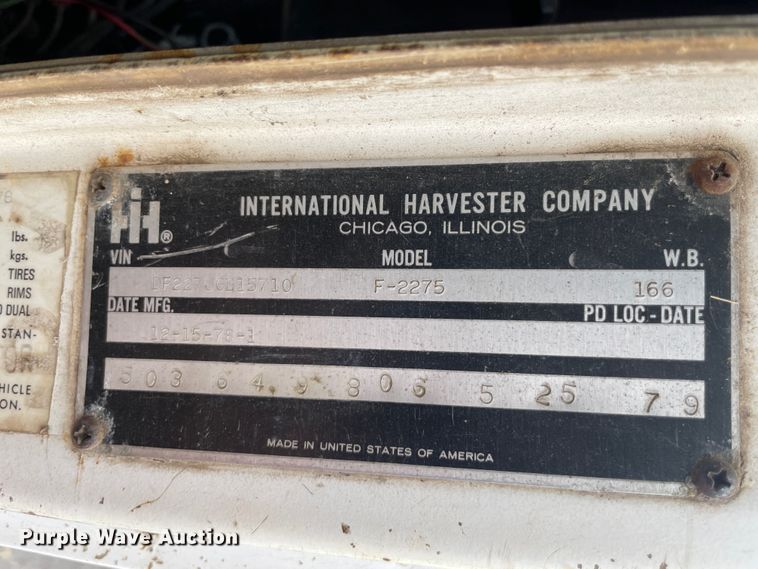 image for item KK9439 1979 International F2275  semi truck