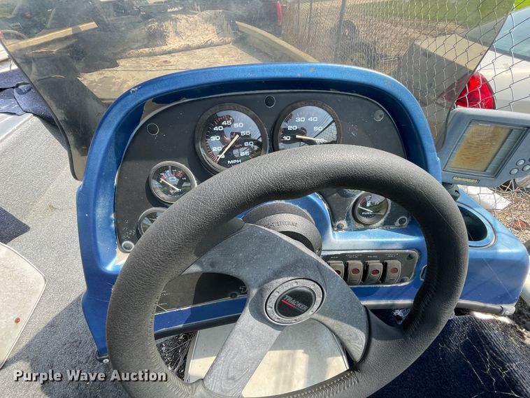 image for item KK9646 2002 Tracker Tournament  boat