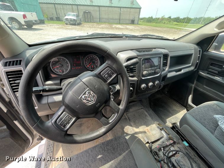 image for item KK9653 2016 Dodge Ram 1500  Crew Cab pickup truck