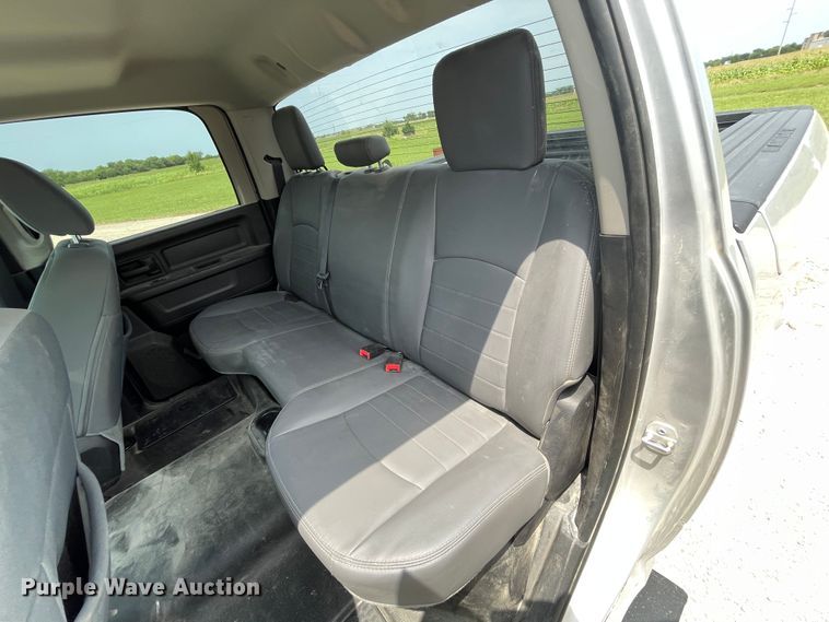 image for item KK9653 2016 Dodge Ram 1500  Crew Cab pickup truck