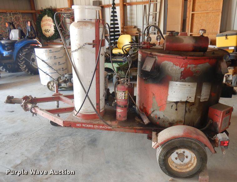 image for item KU9348 Crafco EZ Pour  melter / applicator